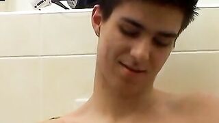 "JakeIdol's Hot & Horny - Brief-Wearing Hunk Fucks His Way To Orgasm"
