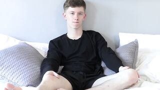 "Twinks Solo Jack Off - Close-Up View Of Young Guy's Dick And Balls"