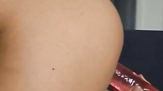 Marloes Filthy Fingers - Solo Female Orgasm & Vibrator Play (MILF)