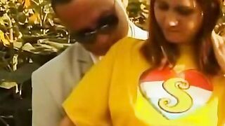 Sunflowers in Motion - Sexy Russian Beauty Katja's Sensual Erotic Dance & Fucking