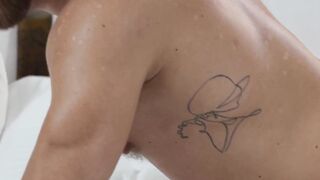 FalconsXXX.com - Deangelo and Brogan's muscular bodies collide in a hot fuck