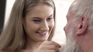 21xtreme.com - Young babe Tiffany Tatum's dick blowing before grandpa banging