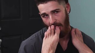 Doctor's Office - Patient Loves His Beard And Bigger Thick Cock