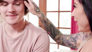 Tattooed Milf Lily Lane Worships Big Dick Dry While Home Alone