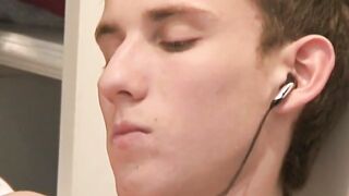 Twinks-Royale Twunk Solo Jack Off Session" or "Skinny Teen Hottie Jerks His Hard Dick For You!