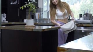 Brunette Babe Callie Black Gets Her Puffy Lips Filled With A Huge Load