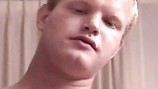 MATURE GAY SEX - Older guy fucks younger stud with raw dogging