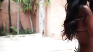 Asia's Hottest Bombshell - Asiana Beauties #1 (Putri Cinta) [HD]