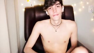 Twinks In Heat - Sexual Role Play With Hot Young Guys