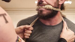 Beard-Fucking Goddess - Redhead Babe Gets Her Pussy Stretched By A Huge Dick