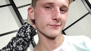 Hand Job Heaven - Big Dick HandJob Action With Hunks