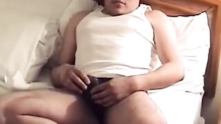 Kinky bum driller knows what to do when he is all alone