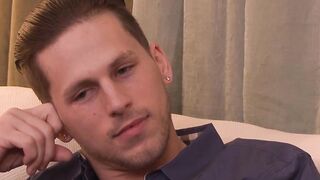 Cute jocks Roman Todd and Justin Dean kiss and anally fuck