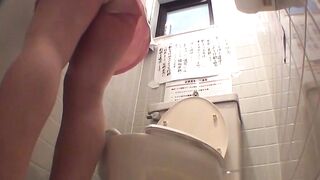 Japanese hotties in bath time pee play on hidden cam