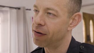 Hot Elizabeth Skylar blows big dick officer for warm semen release