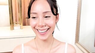 Seduction Specialist Uses Her Magical Voice to Enchant You