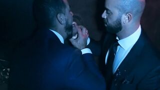 Thomas Thunders Surprises Boyfriend With Glory Hole Adventure