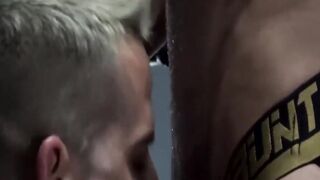 Sluty Anal Play with Hunk Archer Crofto & Dirty Talking Top