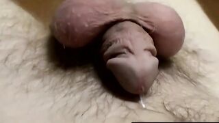 Hot Straight Dude Gets Piss Play For The First Time - Old & New