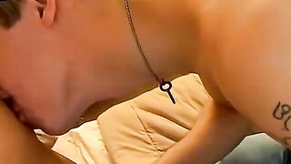 Twinks' Dirty Playtime - Anal-Play with Toys & Bareback Sex