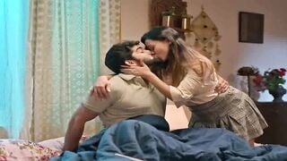 Hottie Hasseina Mastani's Erotic Dance - Old Habits Die Hard