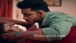 Hottie Hasseina Mastani's Erotic Dance - Old Habits Die Hard
