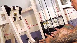 Ink-Drenched Domination: Dominatrix Roughs Up Submissive Guy On Leg Machine