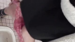 Kinky Hairless Pussy Girls Unleash Golden Showers