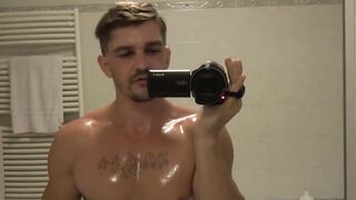 Hot Gay Guy Oils Up For Solo Masturbation Session