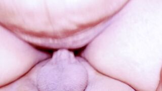 Sensuous Massage Session with Sexy Masseuse Ending in Passionate Lovemaking
