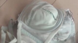 Hot Milf Fingers Herself To A Solo Orgasm - Exotic JAV Star Yui Kokubun