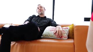 KINKY COUGAR VALENTINA DEVOURS HIS DICK IN A SEXUAL FRENZY