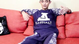 Twinks Ass-Play & Mastubation Session Leads To Explosive Orgasm