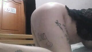 HD - pov - I boned my milf before d. after her big work day she seduces me with her booty because she likes me to relax her with my huge penis
