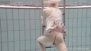 Blonde hot Okuneva bald twat underwater swimming