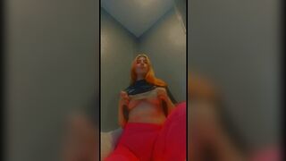 lolafuccbunny pose inside Goddess pink pants