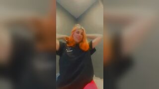 lolafuccbunny pose inside Goddess pink pants