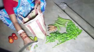 Desi Vegetables Selling cunt with mouth Rough Outdoor Sex With Uncle