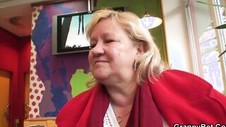 Young bro picks up big mature grandma for play