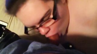 Nerdy Barely Legal Blowing Guy’s Cock Letting Him Cum Into Her Mouth