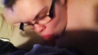Nerdy Barely Legal Blowing Guy’s Cock Letting Him Cum Into Her Mouth