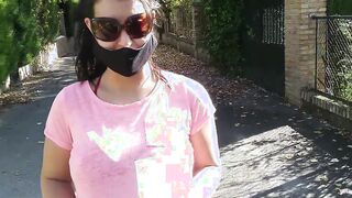 (Risky Outdoor) Bae +19 yo bimbos Blows my Cock on the street
