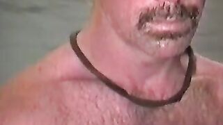 Amateur Hunk Jacks Off Slowly For The Ladies