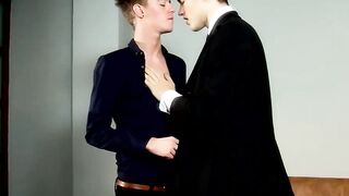 Twink Threesome - Raw Anal Action With Big Dick Twunks