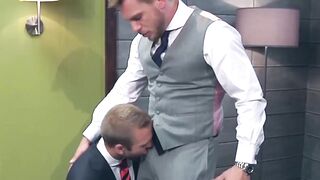 Businessmen Bareback Threesome Action with Hunk Hanes Berlin