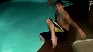 Twink Outdoor Pool Sex - Twunks Sucking & Fucked Raw For Jizzy Ending