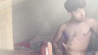 Hunk Henrry Lyne's Big Dick Jerk-Off Session