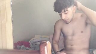 Hunk Henrry Lyne's Big Dick Jerk-Off Session