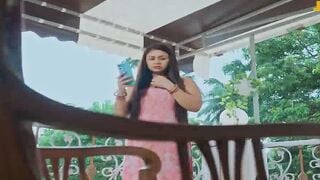 Indian Desi Girl Next Door - Exotic Dancer Shows Off Her Moves In A Bollywood Dance