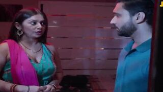 Indian Desi Girl Next Door - Exotic Dancer Shows Off Her Moves And Body